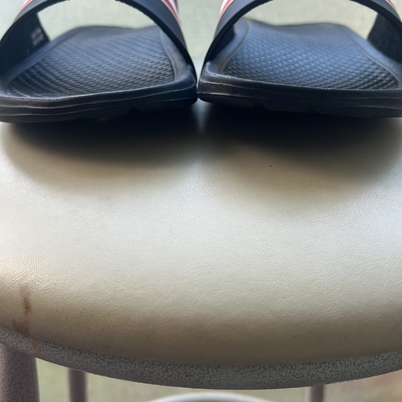 OSU Buckeye Sandals - Picture 8 of 9